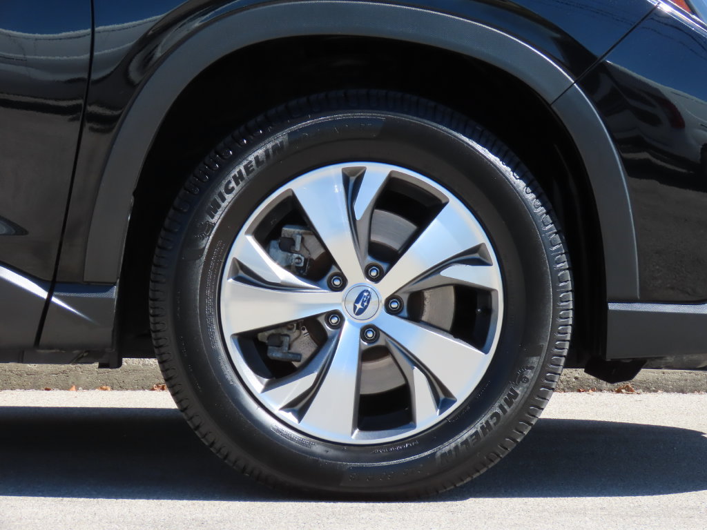 Used 2023 Subaru Ascent Premium AWD/4WD image 17