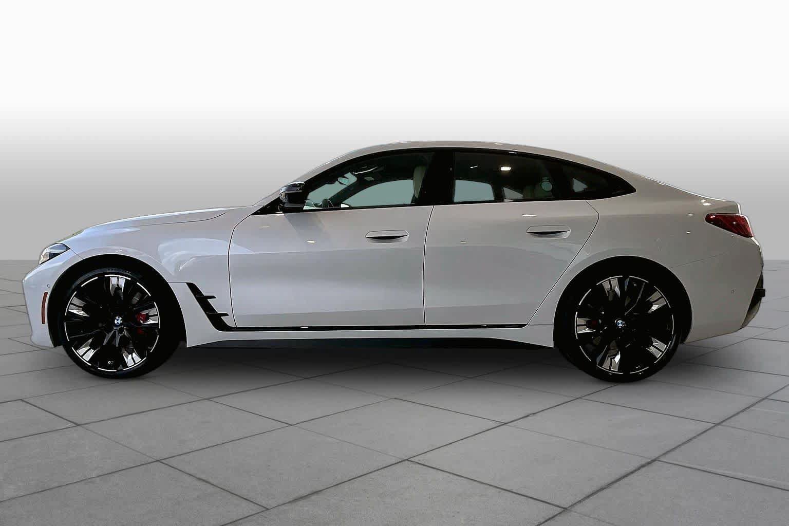 New 2026 BMW M440i w/ Premium Package RWD image 13