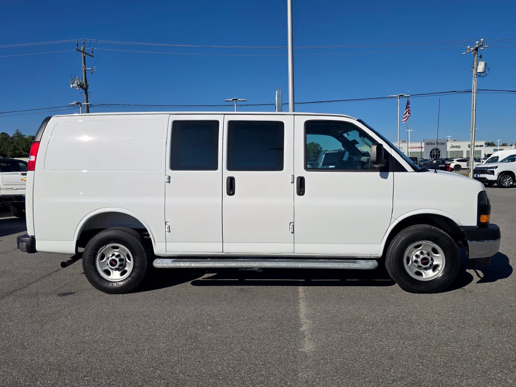 Certified 2025 GMC Savana 2500 w/ Driver Convenience Package RWD image 2