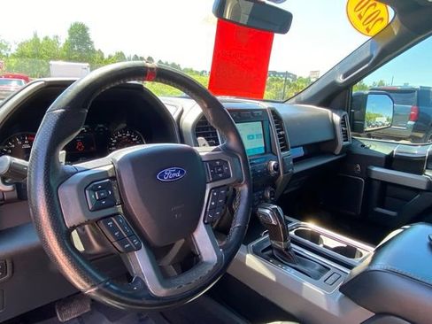 Used 2020 Ford F150 Raptor w/ Equipment Group 802A Luxury AWD/4WD image 32