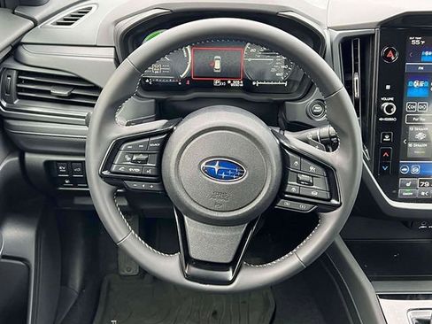 Used 2025 Subaru Forester Premium AWD/4WD image 14