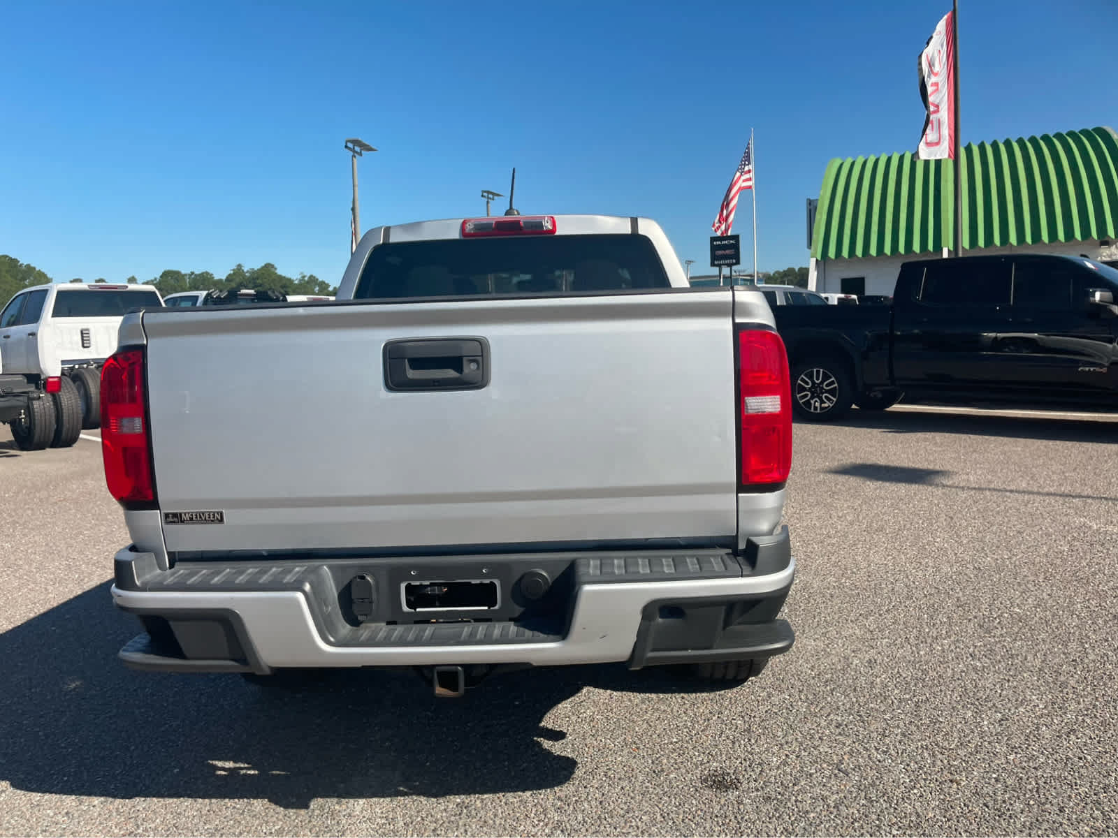 Used 2019 Chevrolet Colorado W/T w/ Custom Special Edition RWD image 6