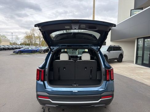 New 2026 Kia Sorento SX Prestige AWD/4WD image 16