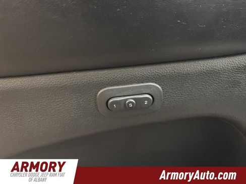 Used 2018 Dodge Durango GT image 9