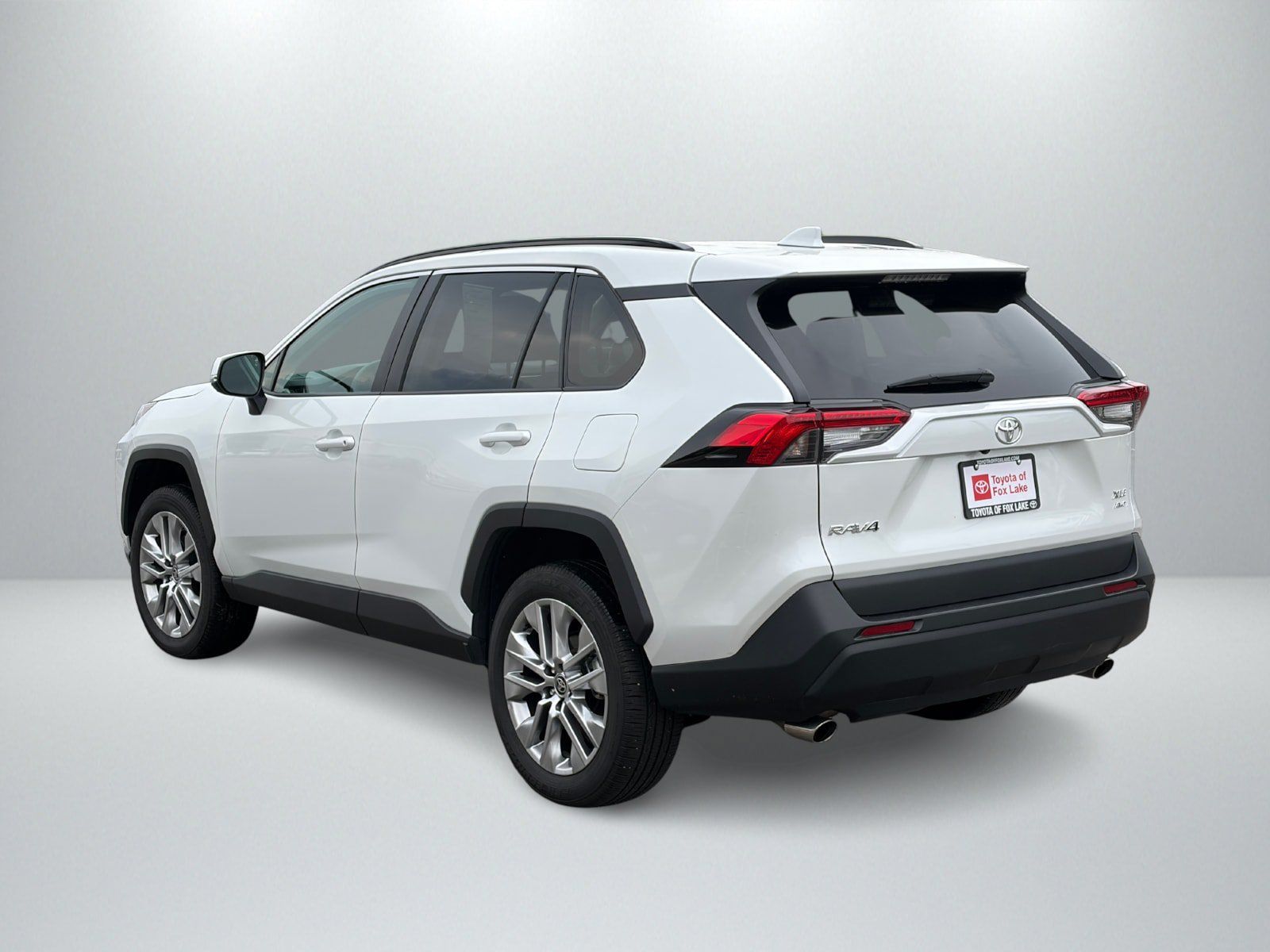 Used 2024 Toyota RAV4 XLE Premium w/ Weather Package AWD/4WD image 3