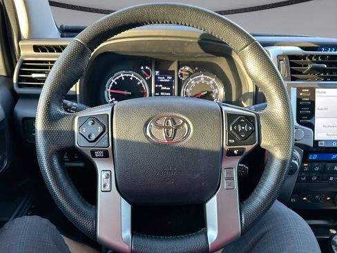 Used 2024 Toyota 4Runner Limited AWD/4WD image 16