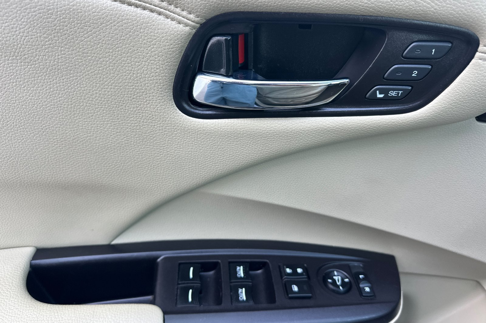 Used 2016 Acura RDX w/ Advance Package FWD image 11