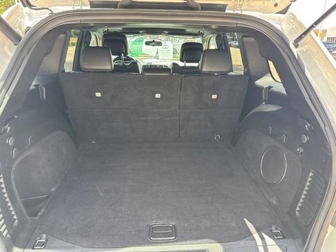 Used 2021 Jeep Grand Cherokee Laredo X RWD image 9