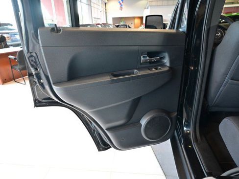 Used 2012 Jeep Liberty Sport AWD/4WD image 18
