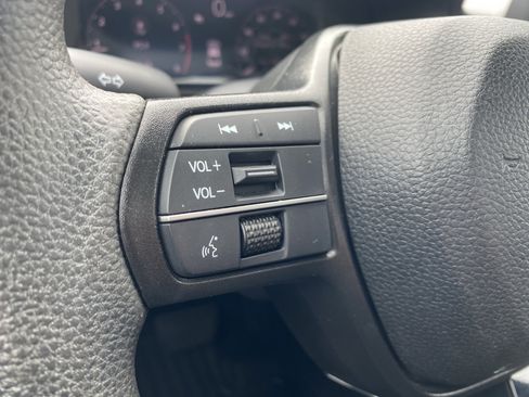 Certified 2023 Honda Accord LX image 24