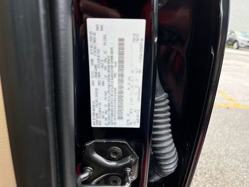 Used 2016 Ford F150 Lariat AWD/4WD image 12