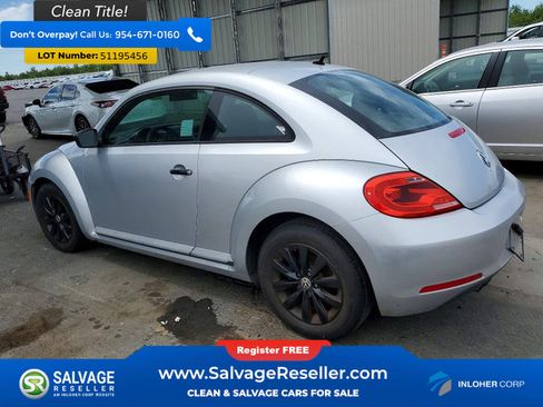 Used 2013 Volkswagen Beetle 2.5 FWD image 3