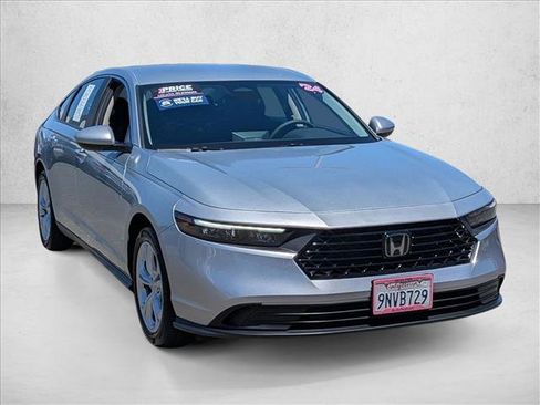 Certified 2024 Honda Accord LX image 3