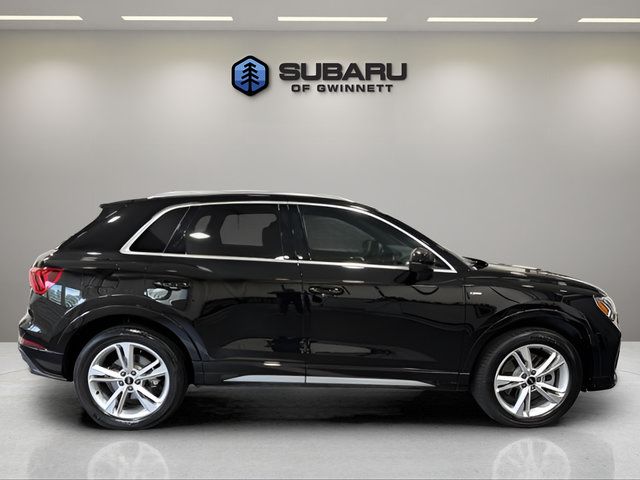 Used 2023 Audi Q3 2.0T Premium Plus w/ Premium Plus Package AWD/4WD image 6
