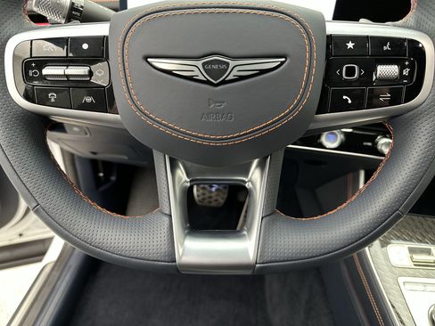 Certified 2026 Genesis GV70 3.5T Sport Prestige AWD/4WD image 14