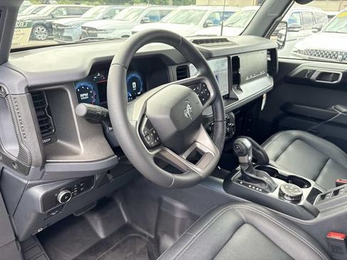 New 2026 Ford Bronco Badlands w/ Sasquatch Package AWD/4WD image 23