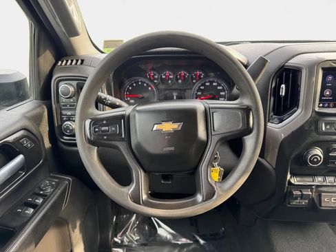 Used 2021 Chevrolet Silverado 2500 Custom w/ Custom Convenience Package AWD/4WD image 14