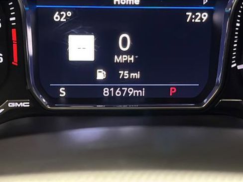Used 2021 GMC Yukon Denali AWD/4WD image 10
