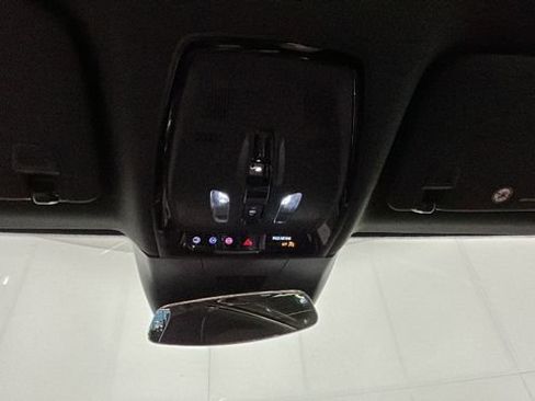 Used 2024 Cadillac Lyriq Tech AWD/4WD image 29