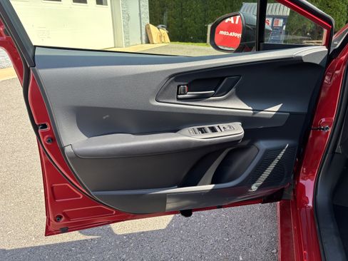 New 2026 Toyota Prius LE FWD image 15