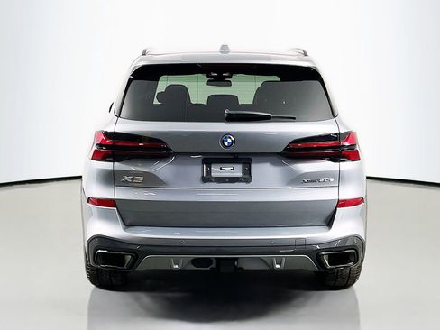 Used 2024 BMW X5 xDrive50e w/ Executive Package image 6
