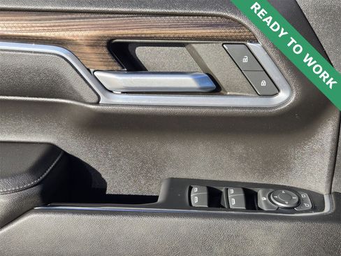 Used 2023 Chevrolet Silverado 1500 RST image 22