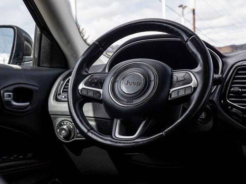 Used 2020 Jeep Compass Limited image 25