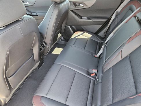 New 2026 Chevrolet Equinox RS w/ Convenience Package III FWD image 19