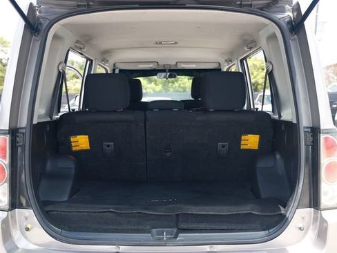 Used 2005 Scion xB FWD image 25