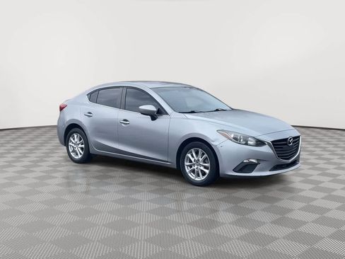 Used 2016 MAZDA MAZDA3 i Sport w/ Preferred Equipment Package image 2