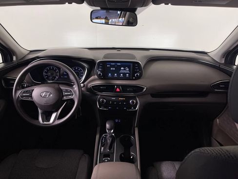 Used 2020 Hyundai Santa Fe SE image 15
