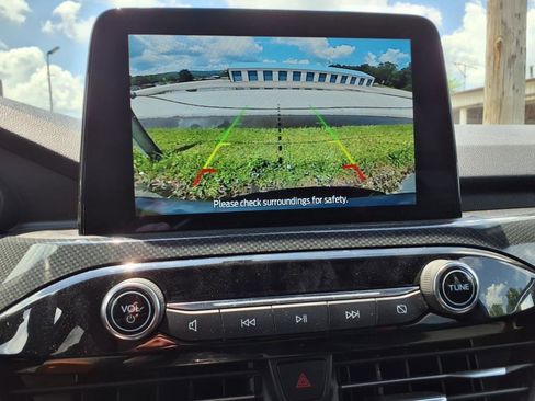 Used 2023 Ford Escape ST-Line image 10