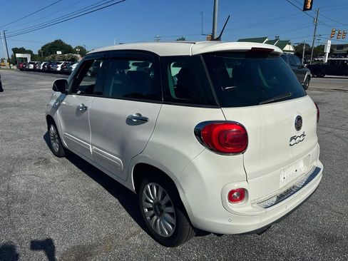 Used 2014 FIAT 500L Easy w/ Popular Equipment Group FWD image 8