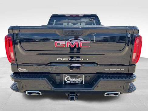 Used 2024 GMC Sierra 1500 Denali w/ Denali Reserve Package AWD/4WD image 4
