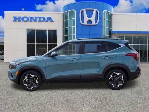 Used 2026 Kia Seltos EX FWD image 6