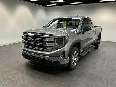 New 2026 GMC Sierra 1500 SLE w/ Preferred Package