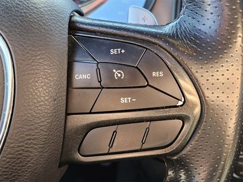 Used 2023 Dodge Charger R/T w/ Blacktop Package image 25