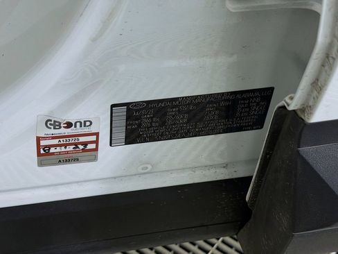 Used 2023 Hyundai Santa Fe SEL image 32