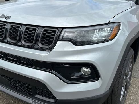 New 2026 Jeep Compass Limited image 7