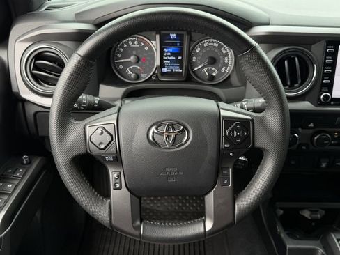 Used 2023 Toyota Tacoma TRD Off-Road AWD/4WD image 13