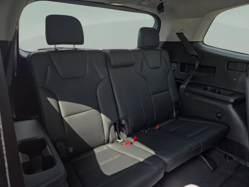 New 2025 Kia Telluride S image 37