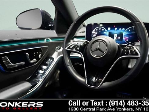 Used 2023 Mercedes-Benz S 500 4MATIC w/ AMG Line image 35