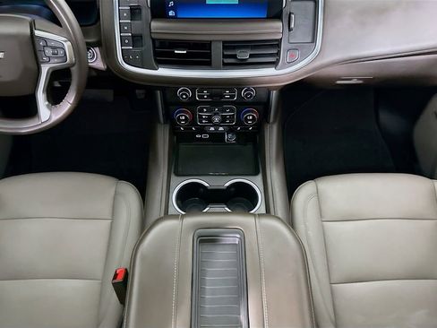 Used 2022 Chevrolet Tahoe LT AWD/4WD image 16