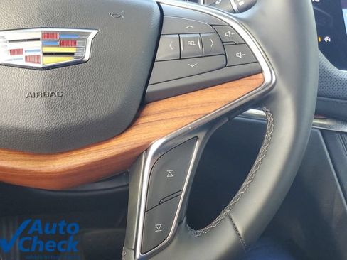 Certified 2025 Cadillac XT5 Premium Luxury FWD image 24