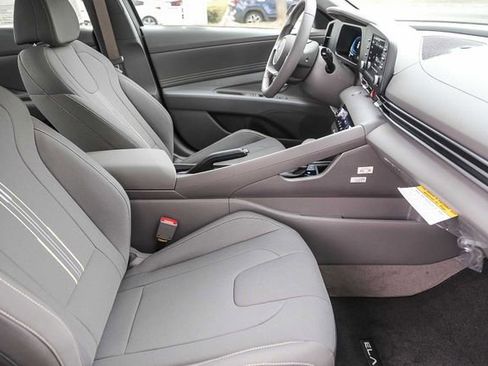 New 2026 Hyundai Elantra Sport FWD image 18