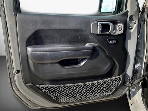 Used 2019 Jeep Wrangler Unlimited Sport S image 20