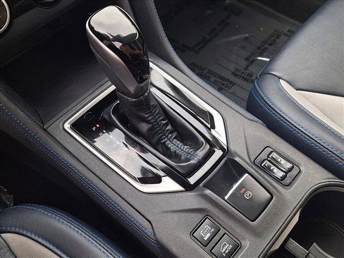 Used 2019 Subaru Crosstrek image 14