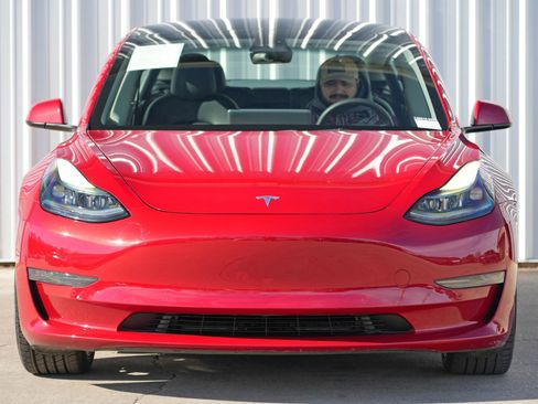 Used 2022 Tesla Model 3 Long Range image 7
