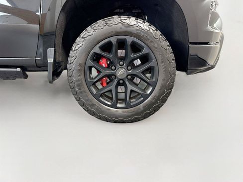 Used 2022 Chevrolet Silverado 1500 LT Trail Boss w/ LT Trail Boss Premium Package AWD/4WD image 35