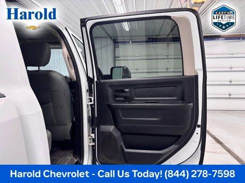 Used 2013 RAM 2500 Tradesman w/ Chrome Appearance Group image 8